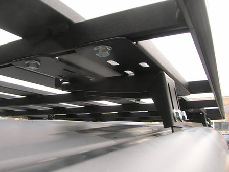 Upracks roofrack-dakrek voetset Landcruiser 150 steunen