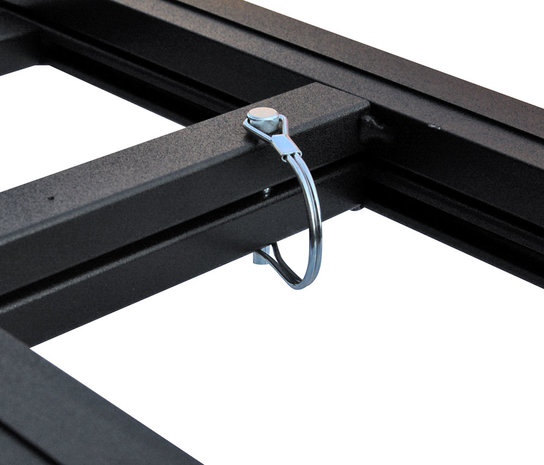 Upracks roofrack Land Rover ladder omhoog detail